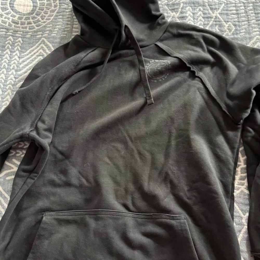 Gymshark Black Hoodie Sweatshirt Soft Pullover